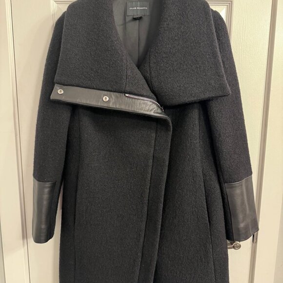 Club Monaco Halli Coat in Black, Women Size Small, 100% Wool w/100% Leather Trim - Picture 4 of 7